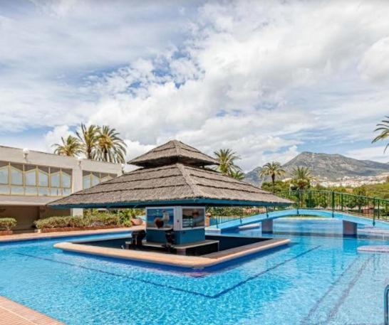 El Estudio De La Playa Benalbeach Holidays Paradise 베날마데나코스타 외부 사진
