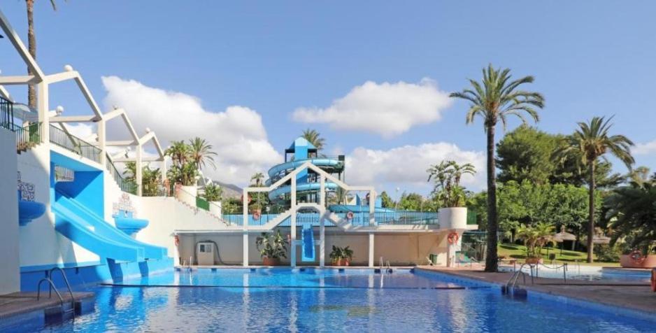 El Estudio De La Playa Benalbeach Holidays Paradise 베날마데나코스타 외부 사진