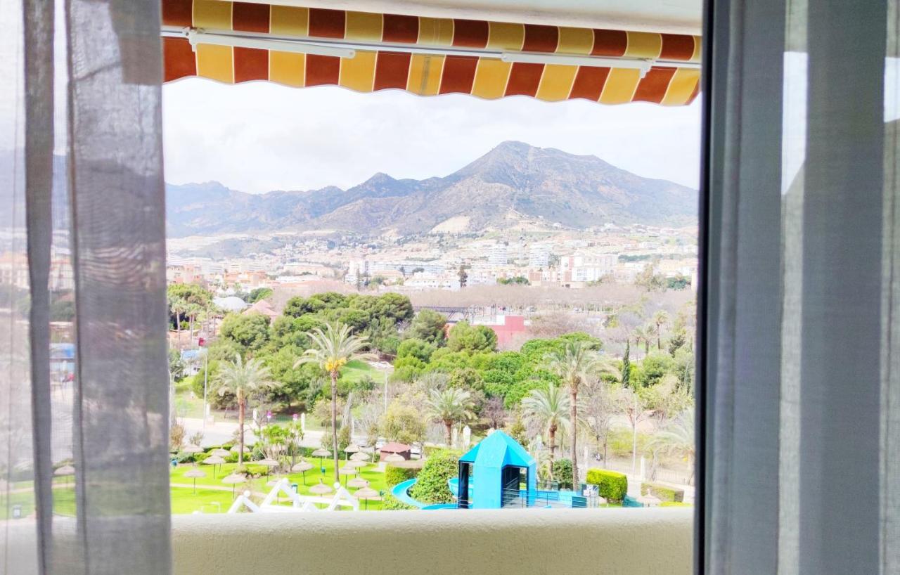 El Estudio De La Playa Benalbeach Holidays Paradise 베날마데나코스타 외부 사진