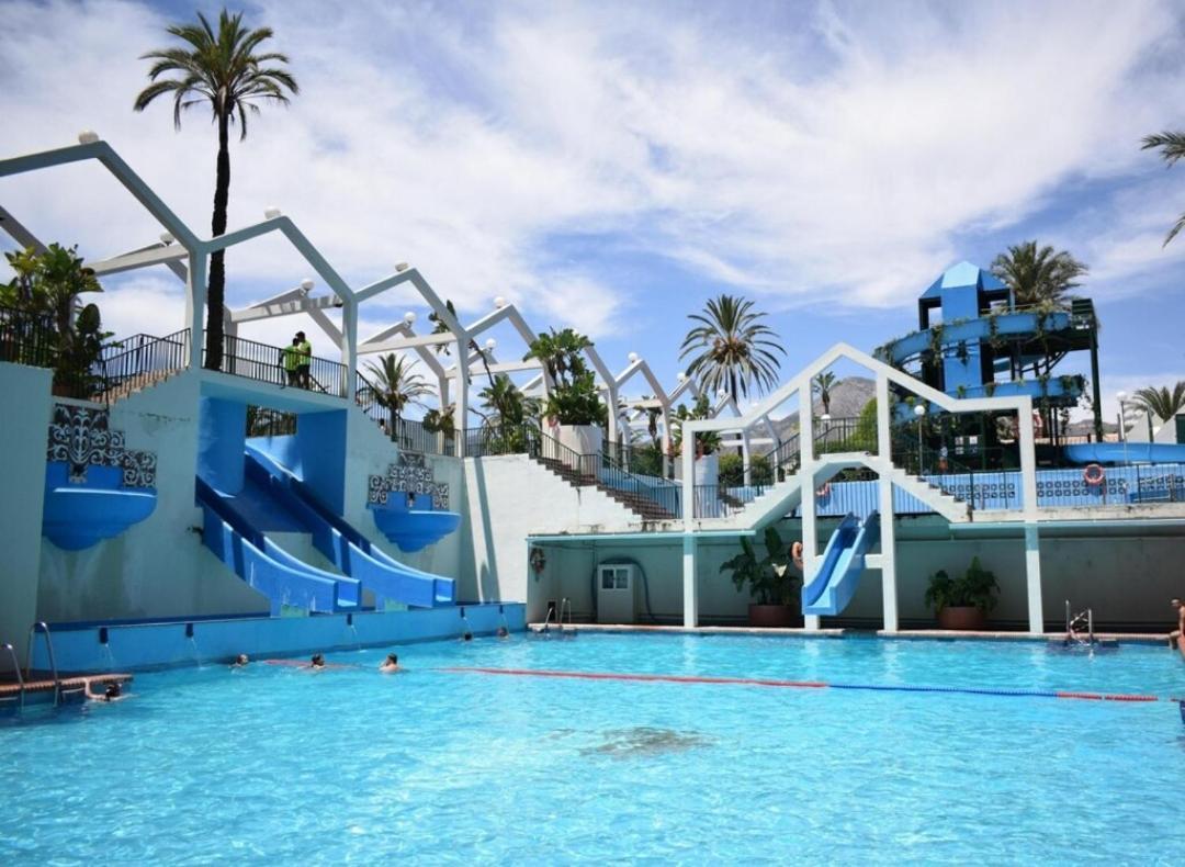 El Estudio De La Playa Benalbeach Holidays Paradise 베날마데나코스타 외부 사진